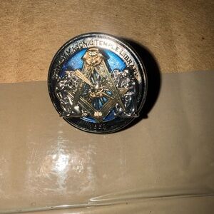 Masonic Temple pin Detroit 1884 Gold Blue and Silver new